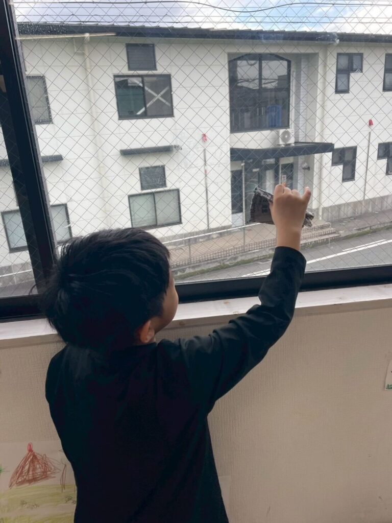 大そうじの様子①【2025年12月】